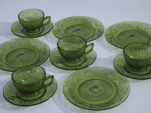S Green Glass Dinner Sets S Green Glass Dinner Sets