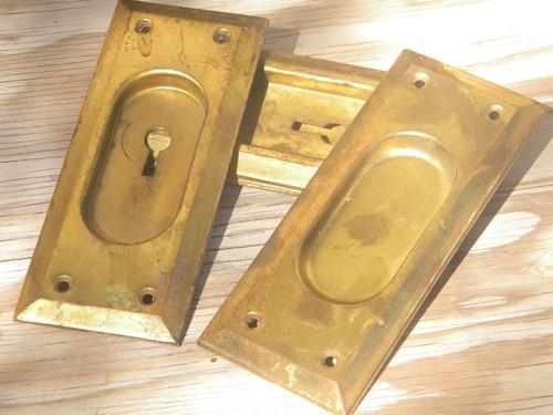 Mid-century Brass Pocket Door Pulls Vintage Architectural Hardware - Mid-century Brass Pocket Door Pulls Vintage Architectural Hardware
