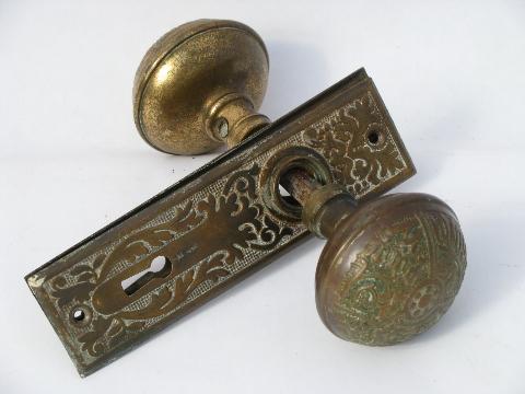 Ornate Antique Arts And Crafts Brass Door Hardware, Doorknobs & Plates - Ornate Antique Arts And Crafts Brass Door Hardware, Doorknobs & Plates