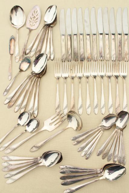 Silverplate Patterns Old Company Plate Silverware Value 64 Pieces