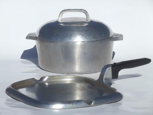 https://www.laurelleaffarm.com/item-photos/vintage-Wagner-Ware-Magnalite-cast-aluminum-pots-pans-dutch-oven-griddle-Laurel-Leaf-Farm-item-no-u10811-2.jpg